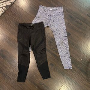 Old navy active geometric legging bundle
